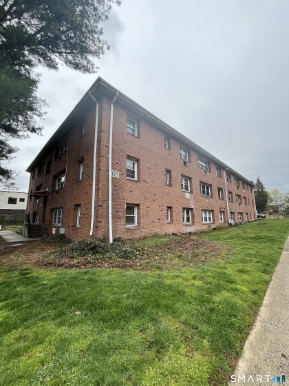 25 Donna, New Haven, 06513, 2 Bedrooms Bedrooms, 0 ,1 BathroomBathrooms,Condo/co-op For Sale,For Sale,Donna,0,24171250