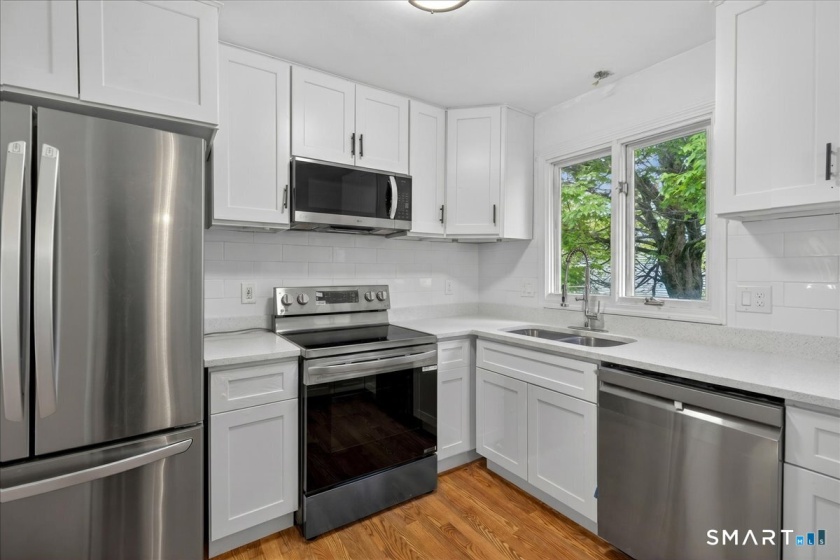 492 Long Hill, Middletown, 06457, 3 Bedrooms Bedrooms, 0 ,2 BathroomsBathrooms,Single Family For Sale,For Sale,Long Hill,0,24175189